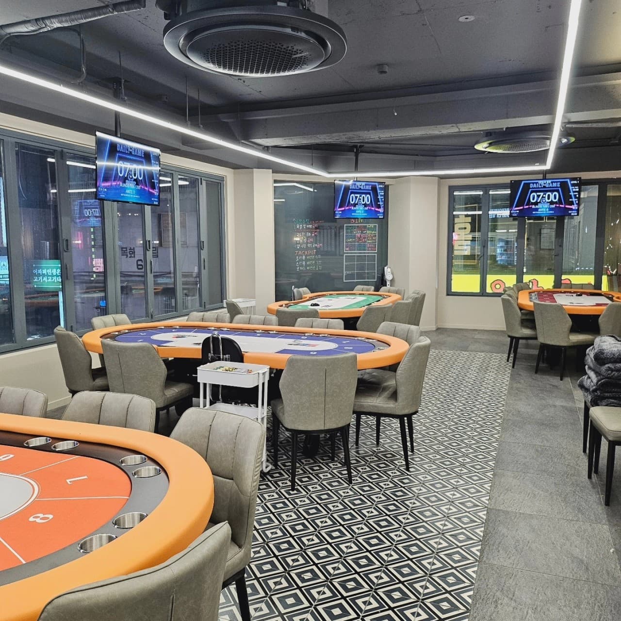 헤즈업 건대점 이미지 1