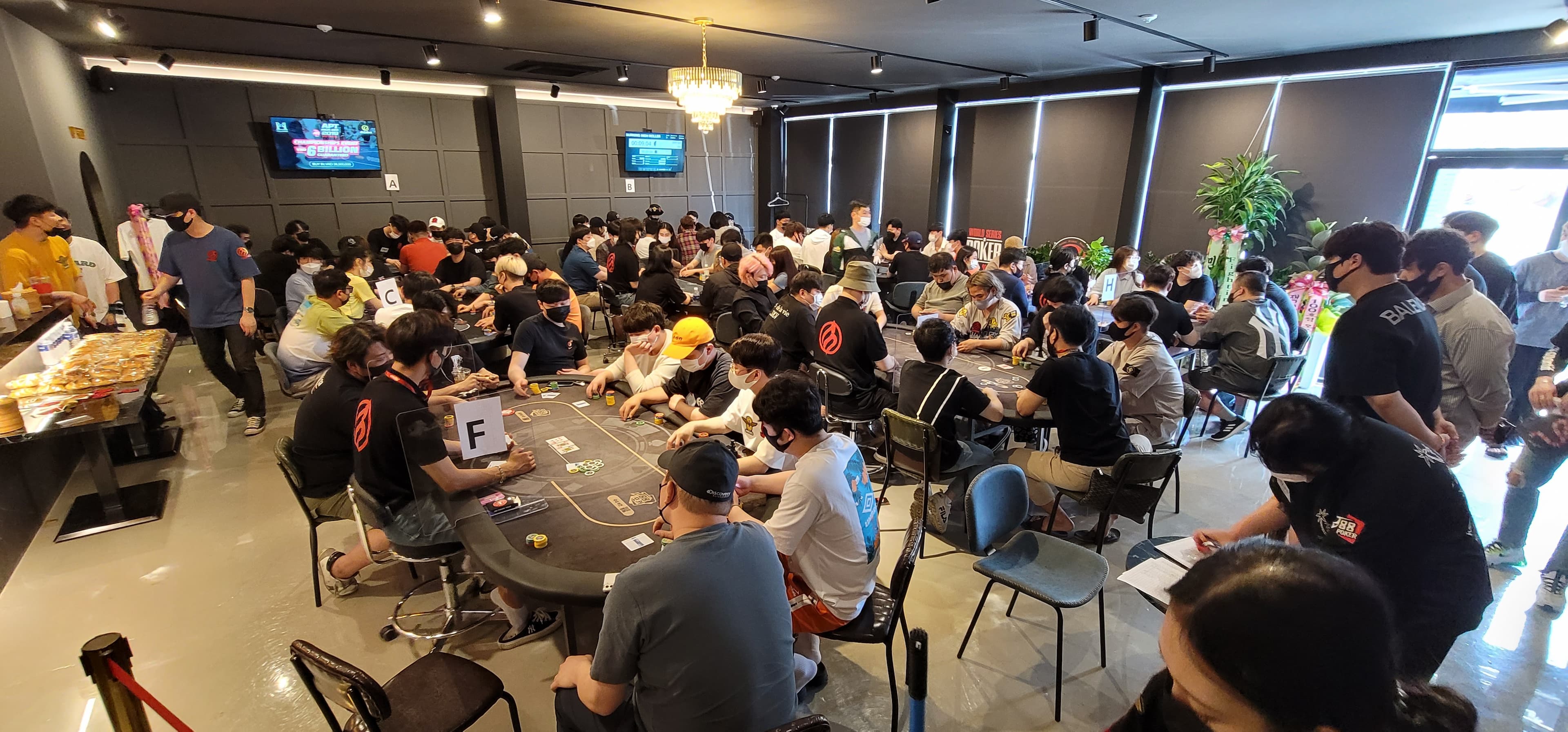 버닝 텍사스 홀덤 구미옥계점 이미지 1