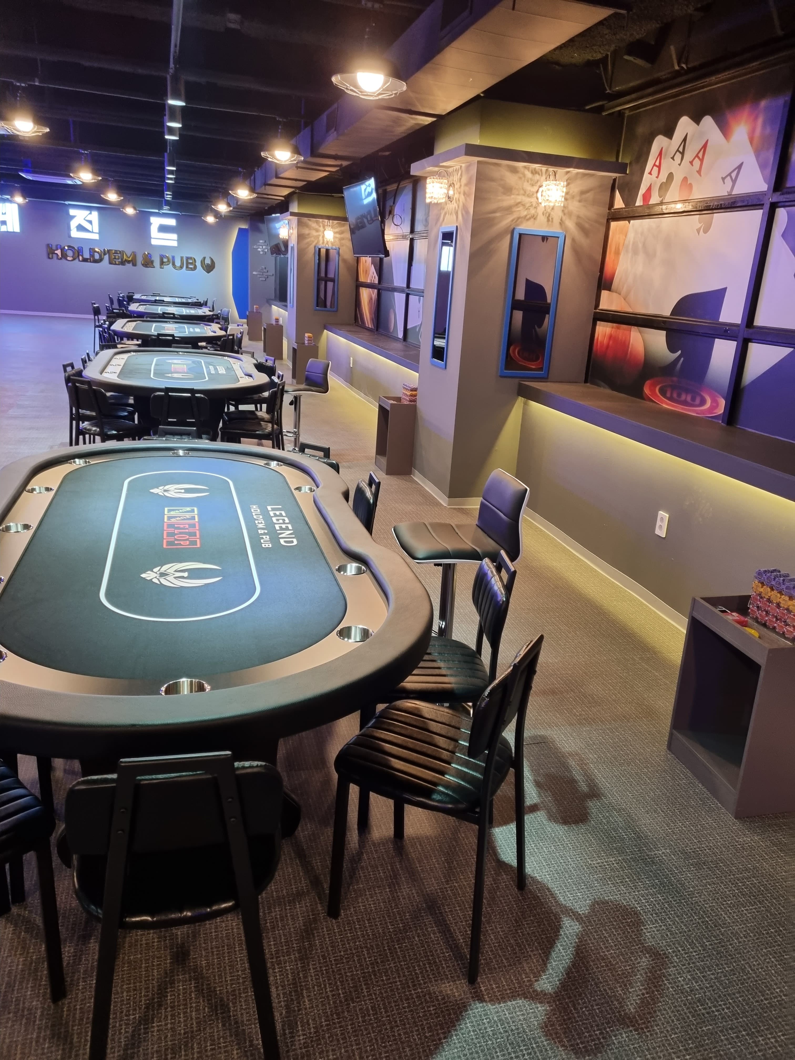 레전드홀덤펍 천안성정점 이미지 1