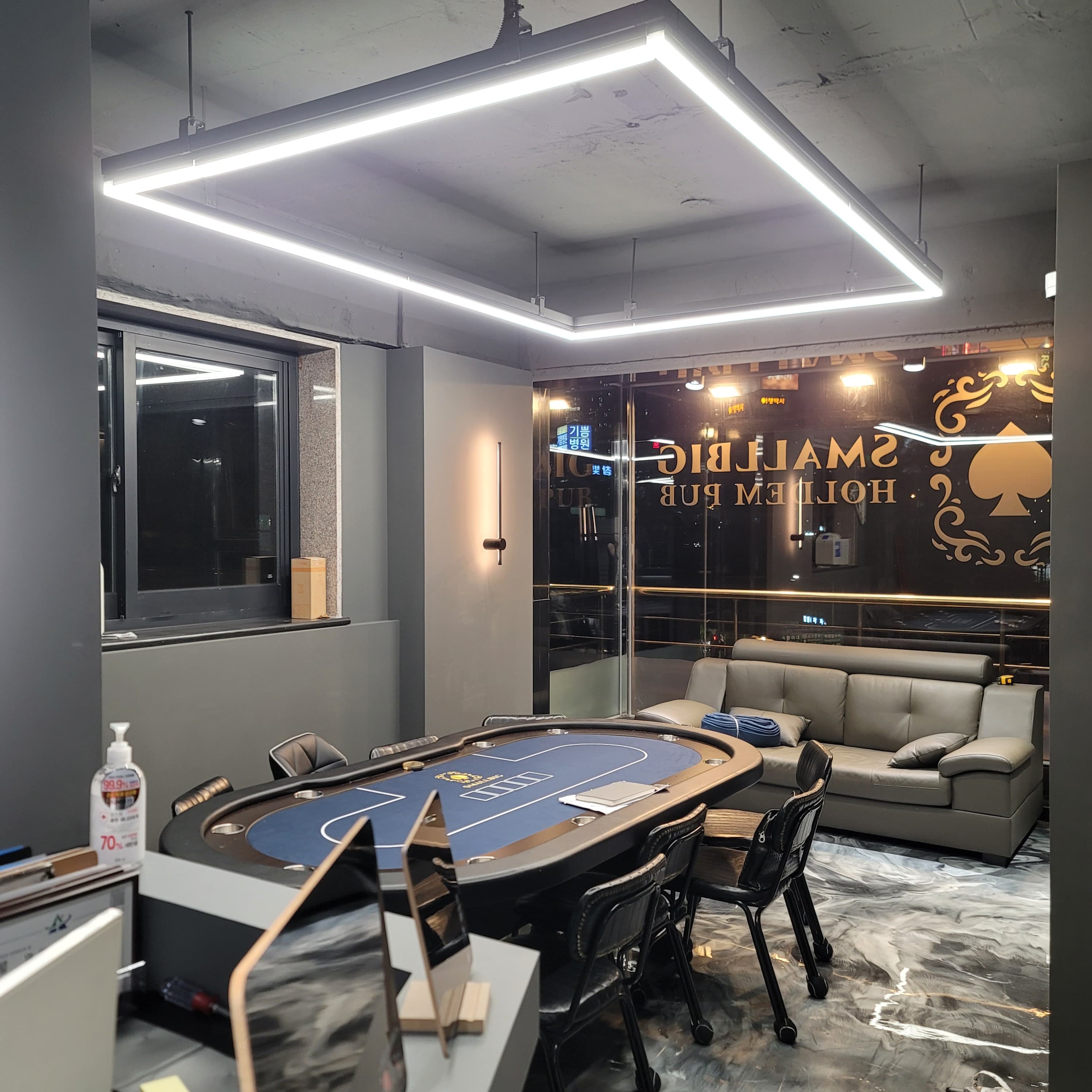 스몰빅 홀덤 이미지 1