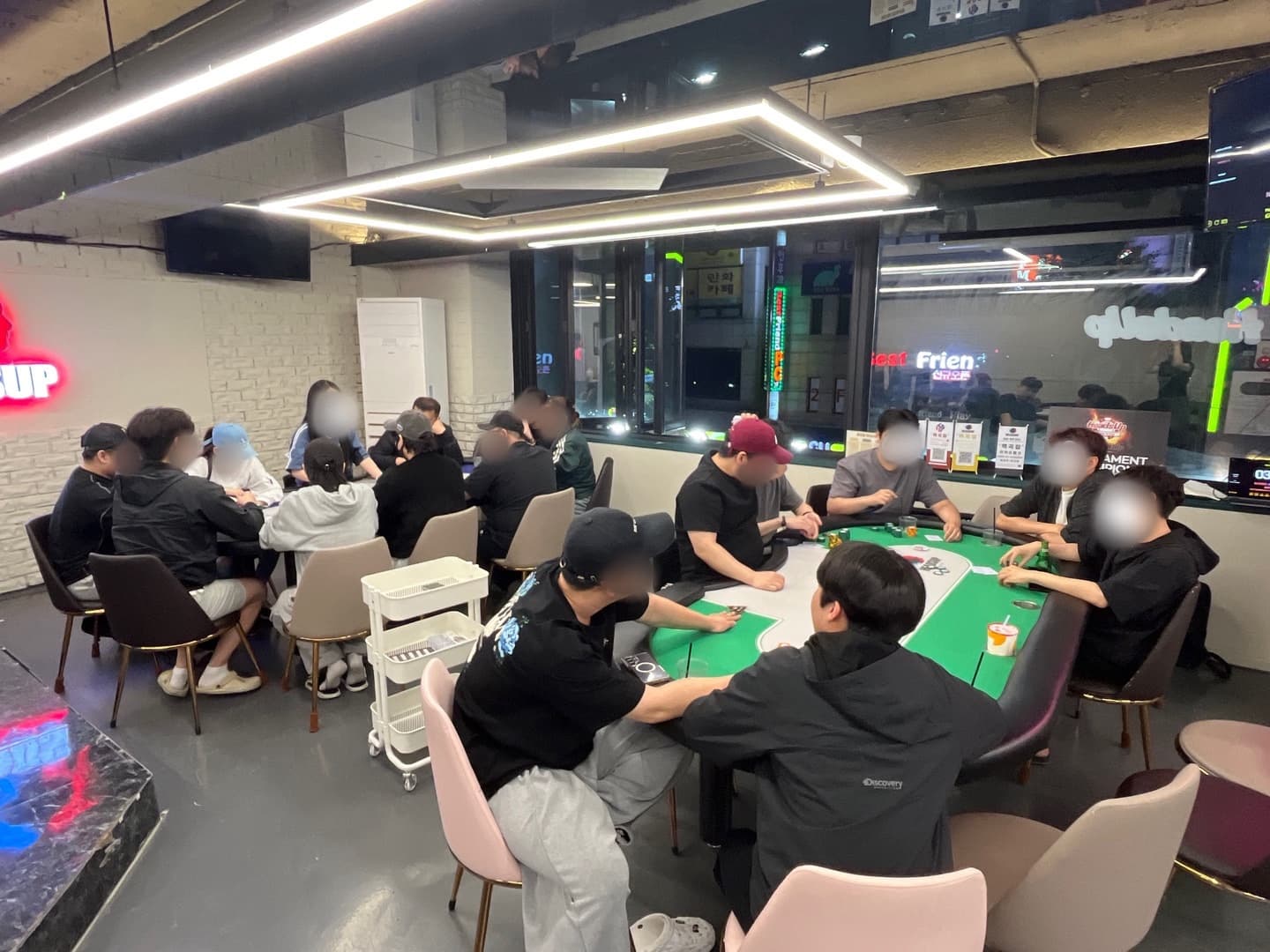 헤즈업 역곡점 이미지 1