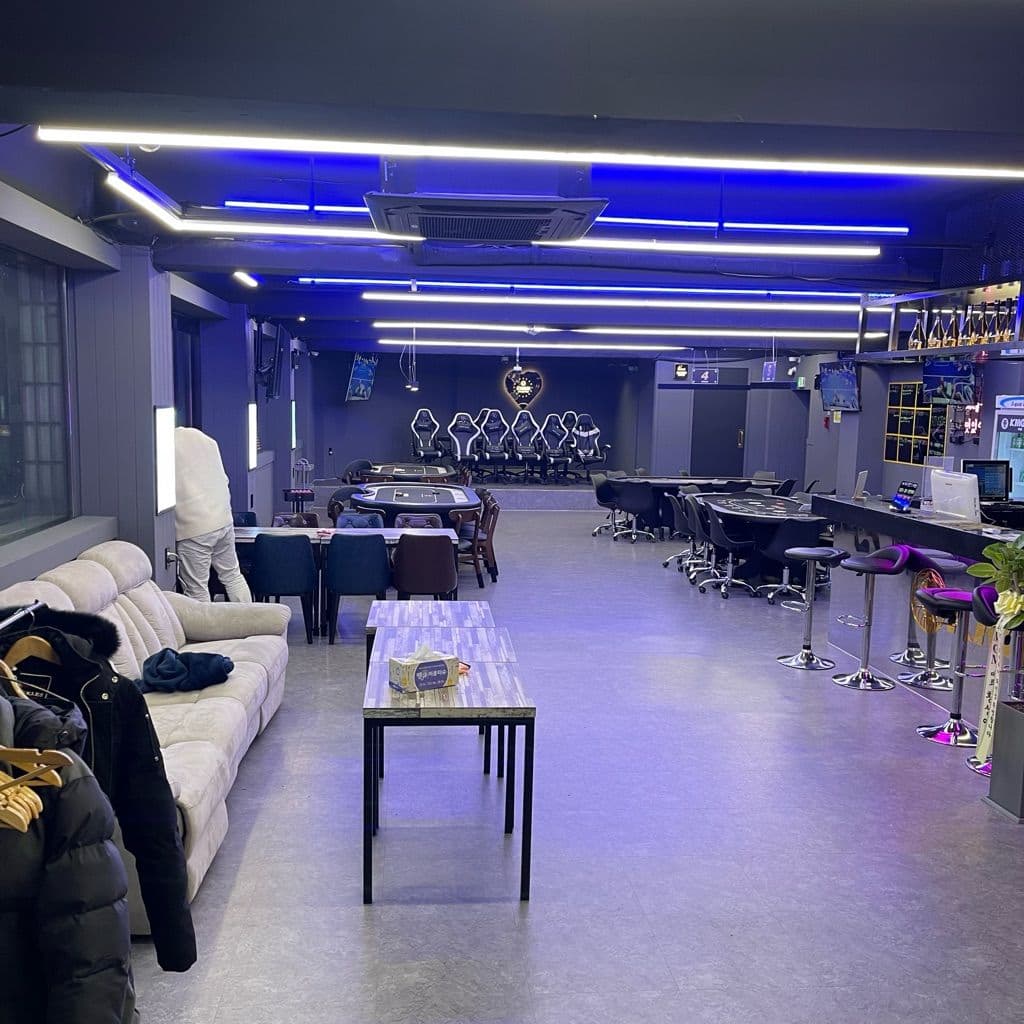 KMGM 안양1번가점 이미지 1