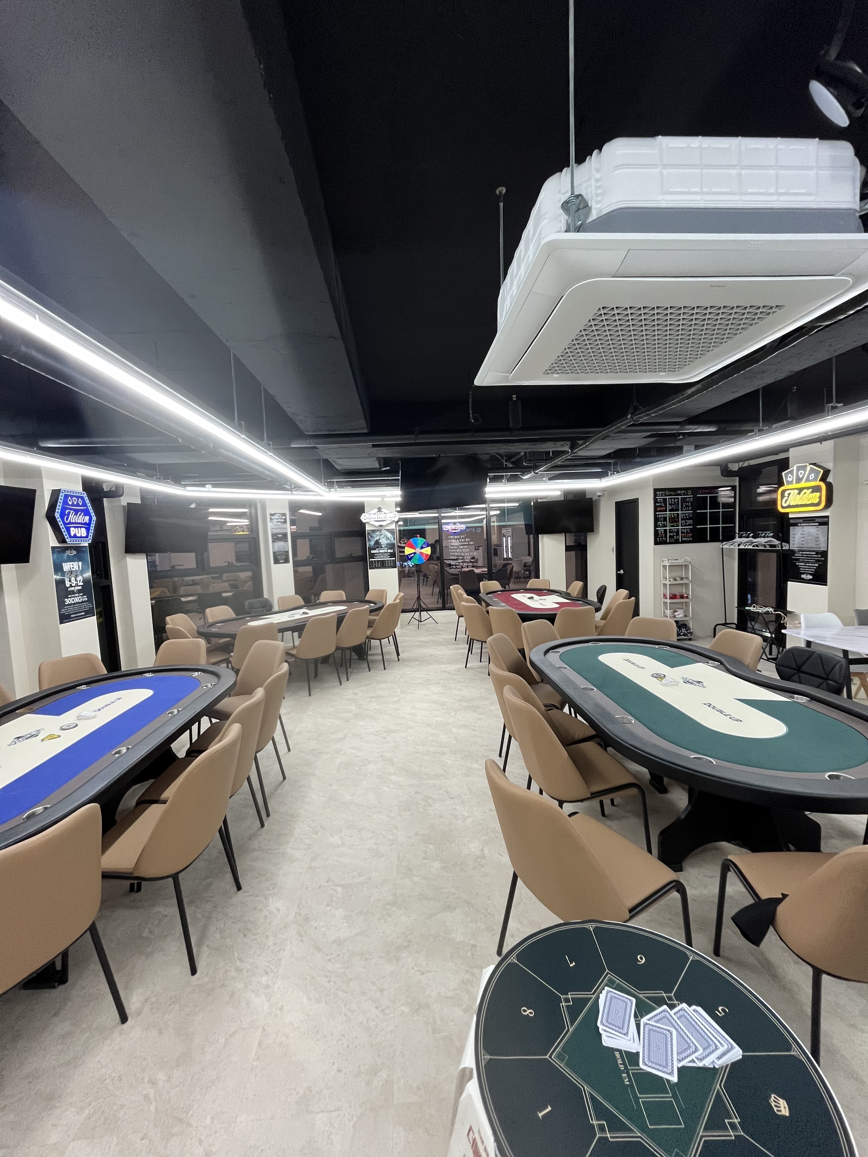 더블업홀덤펍 이미지 1