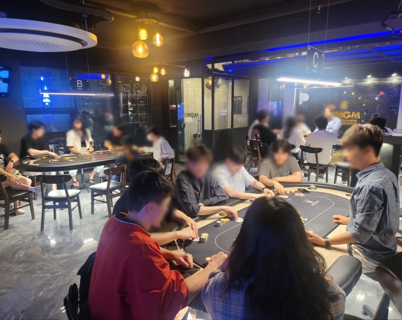 KMGM 홍대점 이미지 1